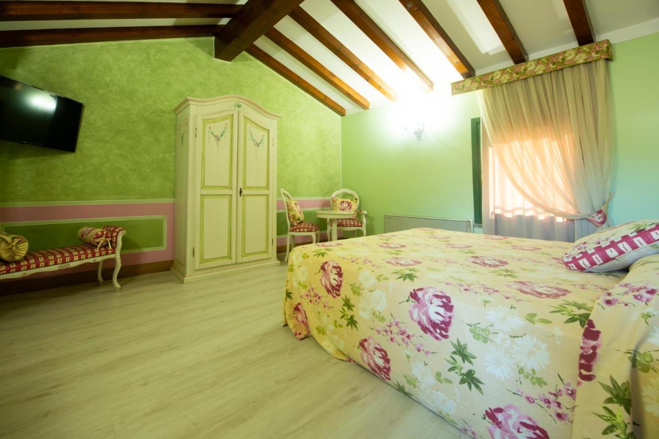 La Corte San Lorenzo Moscuzzano Екстериор снимка